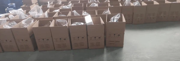 Carton packaging small diameter electromagnetic flowmeter Carton packaging small diameter electromagnetic flowmeter
